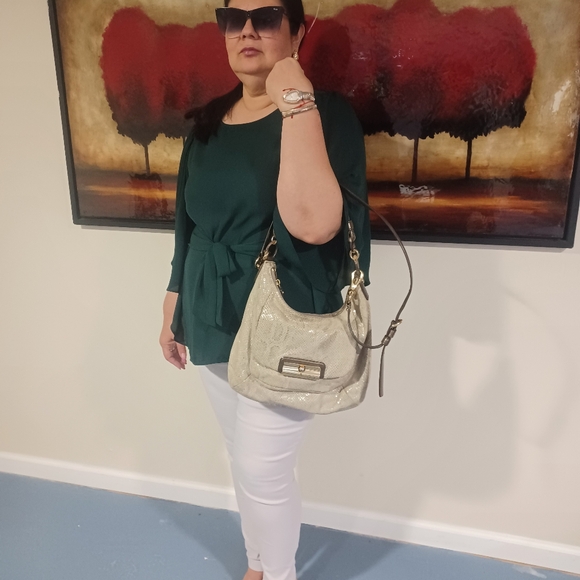 Meet your Posher, Isela - Picture 5 of 7